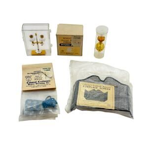 Vintage Dollhouse Furnishings  5 Pcs NIP Lamps Kitchen Decor Chrysnbon Shackman